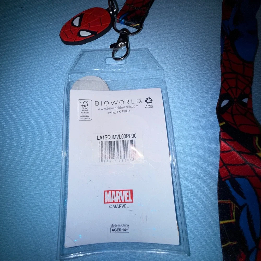 Bioworld Spider-Man Lanyard Unisex NEW Marvel Comics ID Holder Charm Sticker